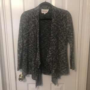 Like new Vince Camuto open cardigan